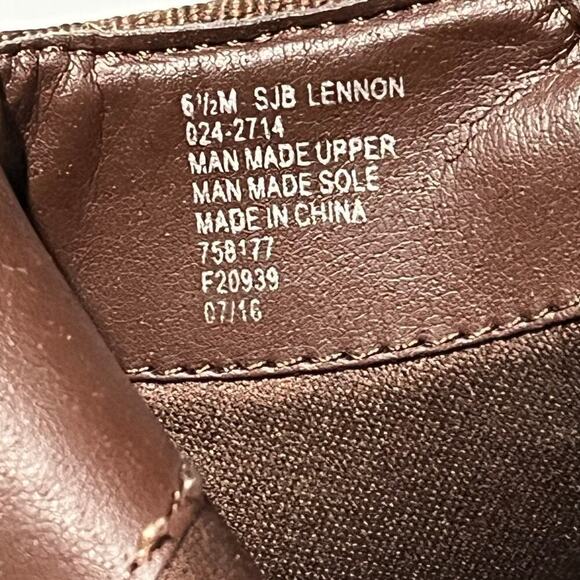 St John’s Bay brown ankle boots sz 6.5 Chelsea booties low heel comfortable - Picture 9 of 11